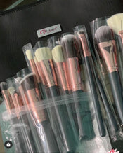 Load image into Gallery viewer, Onyx Black Brush Set (15 piece brush collection with bag)